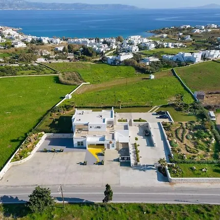 Villa In Blue House Logaras